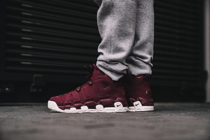 Nike Air More Uptempo 96 QS Bordeaux 921949 600 Grailify